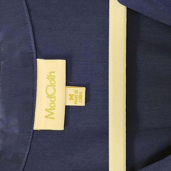 Modcloth Navy  Blue Floral V Neck  Tunic Sleeveless Cottagecore Top size  Medium - Picture 6 of 14